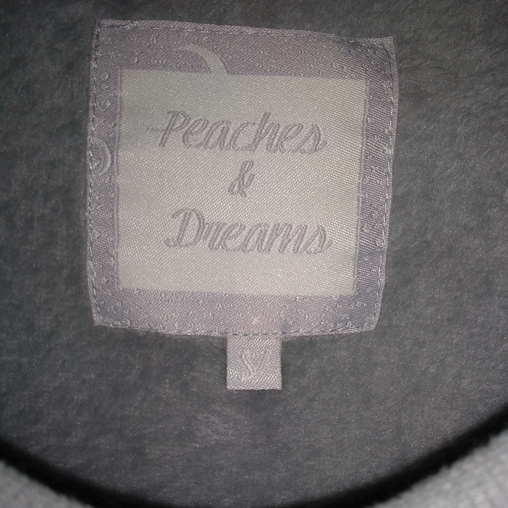 Peaches & Cream pullover - Picture 6 of 8
